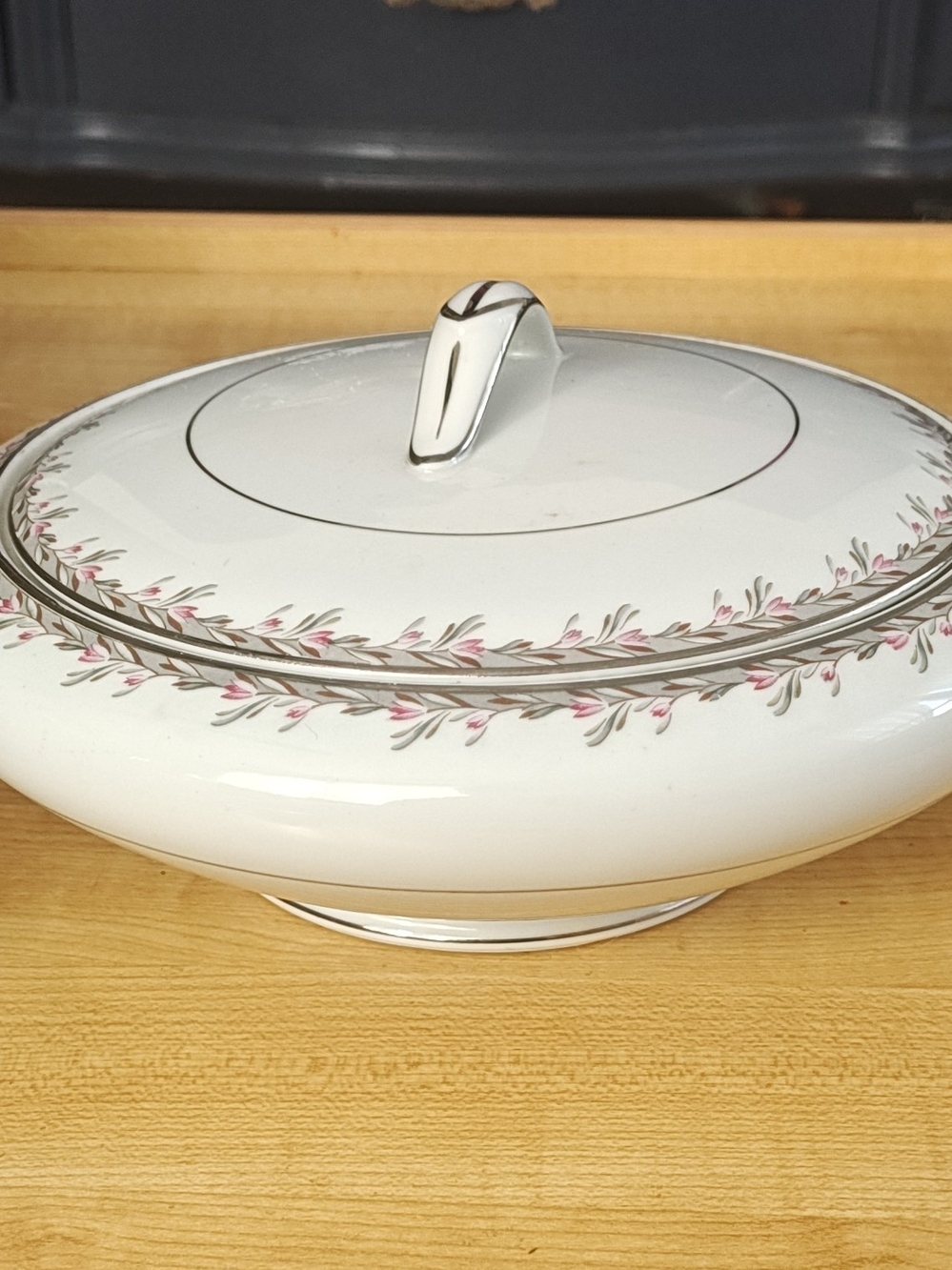 Noritake China Set - 5507- Petite - Casserole Dish